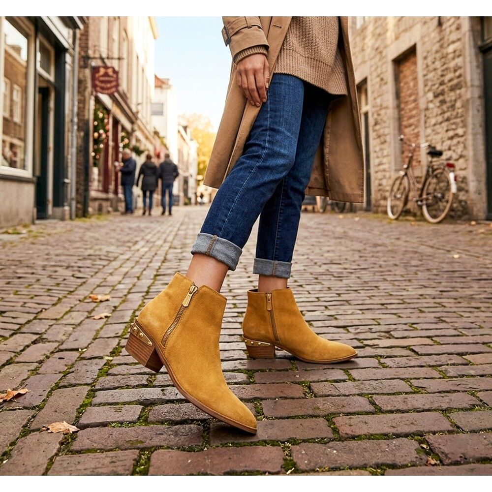 Circus by Sam Edelman "Holt" Camel Suede Studded Ankle Booties Size 8.5